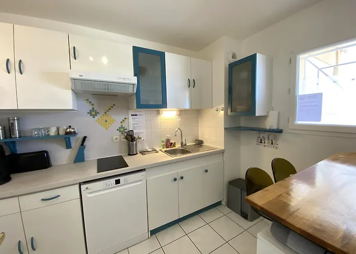 Marina 2 Pieces Avec Parking Et Wifi Centre Апартаменты